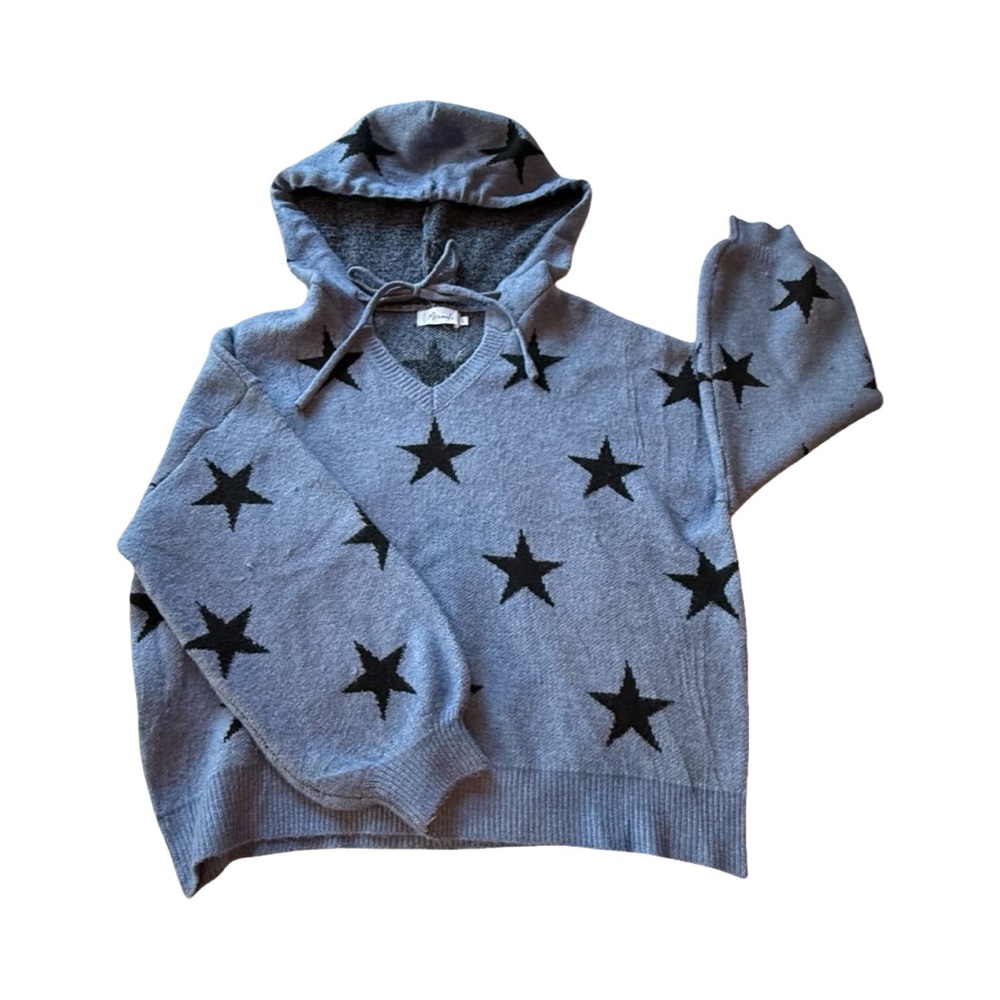WOMEN’S BLUE STAR LONG SLEEVE SWEATER WITH HOODIE SIZE: LARGE